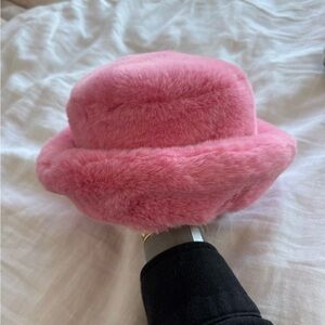 Apparis Blush Faux Fur Hat
